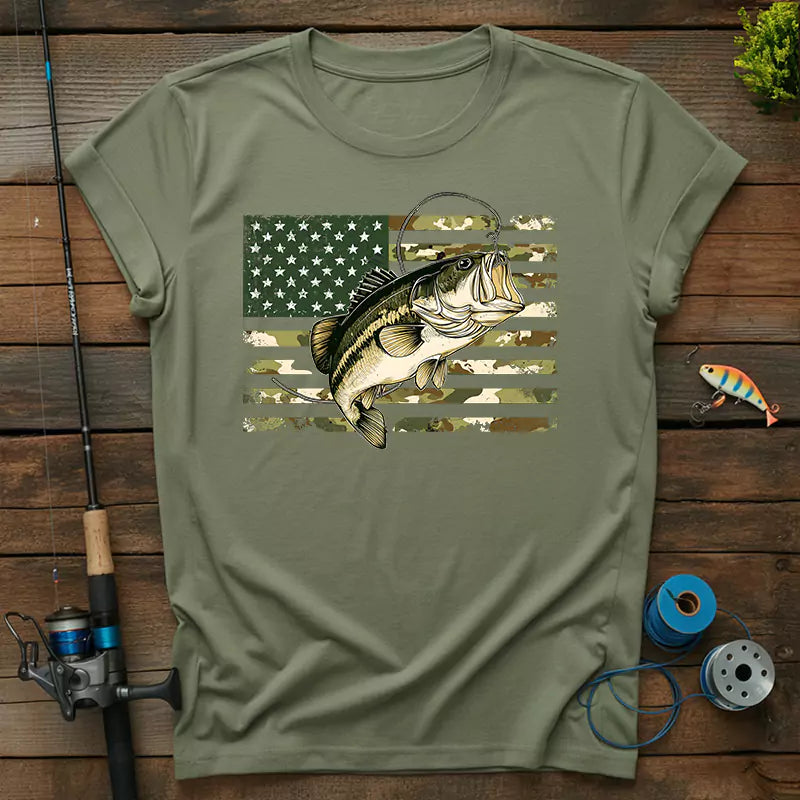 Fishing Camouflage US American Flag Bass T-shirt