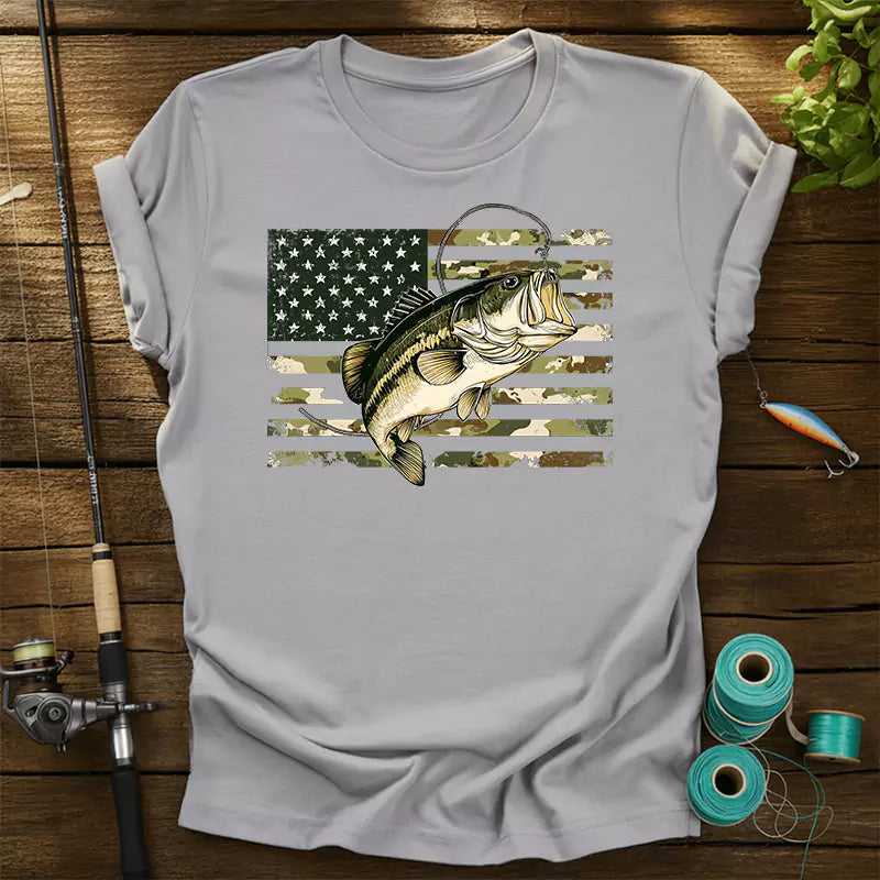 Fishing Camouflage US American Flag Bass T-shirt
